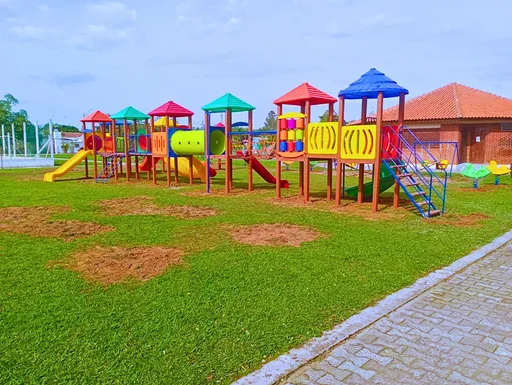 Parque Infantil MCB1111 — Medida 21 x 11