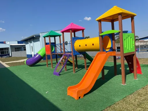 Parque Infantil MCB3014 — Medida 10 x 5