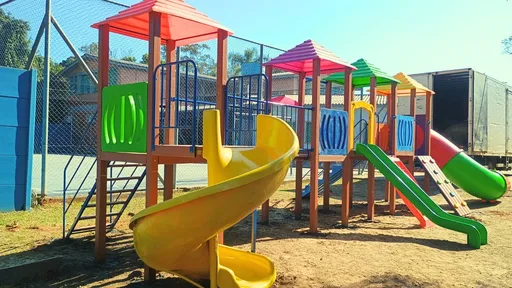 Parque Infantil MCB4012 — Medida 10,5 x 4,5