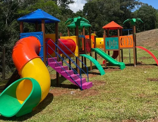 Parque Infantil MCB6011 — Medida 12,5 x 7,5