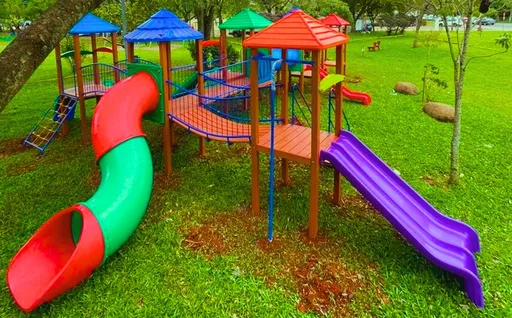 Parque Infantil MCB8011 — Medida 13 x 10